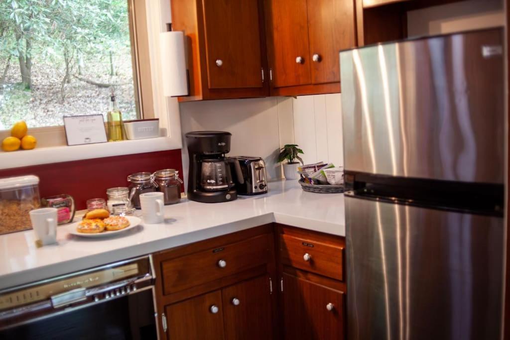 Modern Cabin With Hot Tub Grill Lake Beach Wineries Hiking Fishing And Hershey Park Family And Pet Friendly Superhosts On Ab&B Mount Gretna Dış mekan fotoğraf