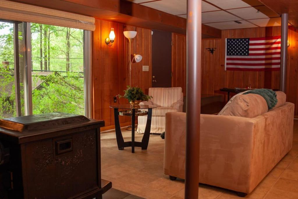 Modern Cabin With Hot Tub Grill Lake Beach Wineries Hiking Fishing And Hershey Park Family And Pet Friendly Superhosts On Ab&B Mount Gretna Dış mekan fotoğraf