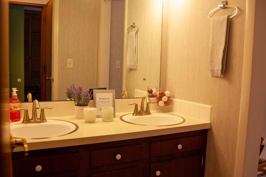 Modern Cabin With Hot Tub Grill Lake Beach Wineries Hiking Fishing And Hershey Park Family And Pet Friendly Superhosts On Ab&B Mount Gretna Dış mekan fotoğraf