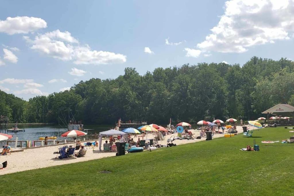 Modern Cabin With Hot Tub Grill Lake Beach Wineries Hiking Fishing And Hershey Park Family And Pet Friendly Superhosts On Ab&B Mount Gretna Dış mekan fotoğraf